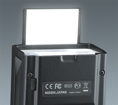 FLASH i40 x Canon